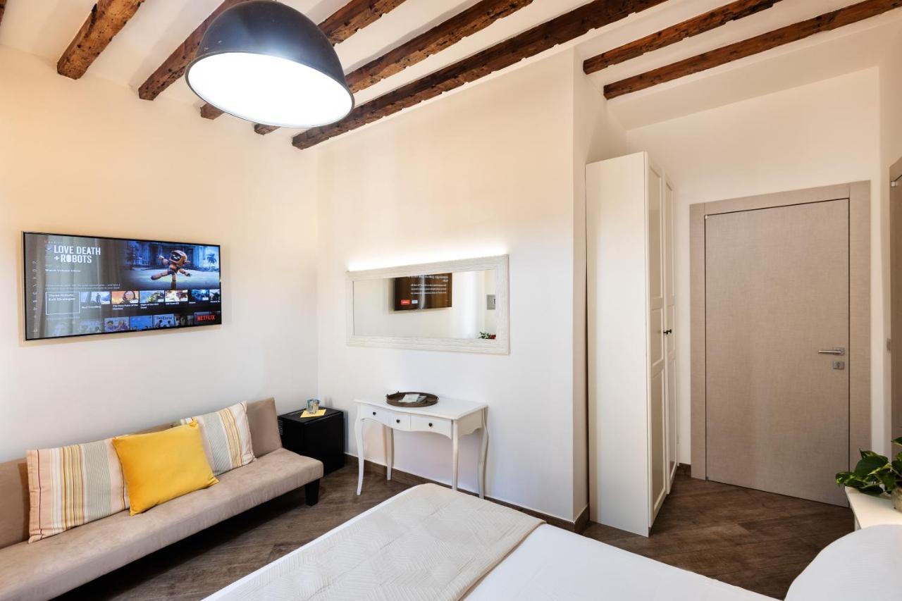 Rooms Old Port Genova ภายนอก รูปภาพ
