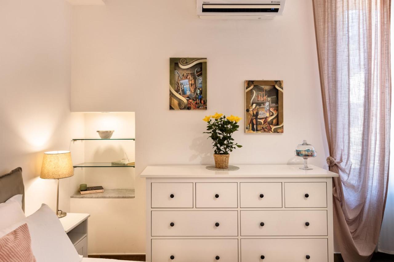 Rooms Old Port Genova ภายนอก รูปภาพ